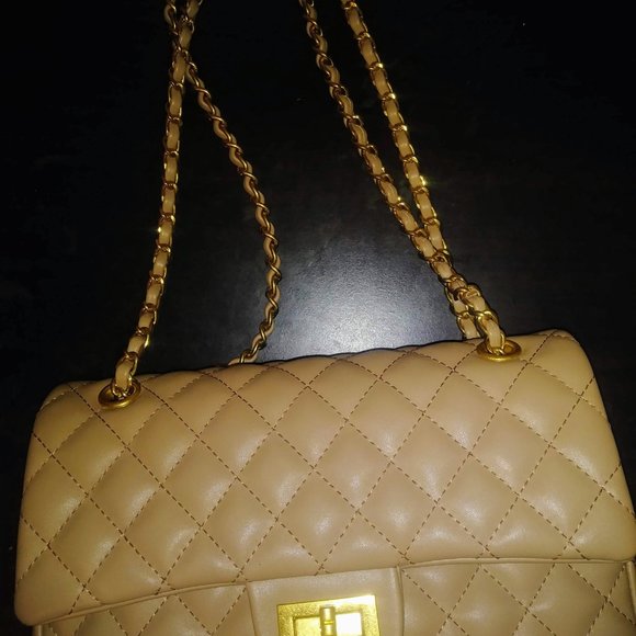 CHANTEL Crossbody - Picture 4 of 4